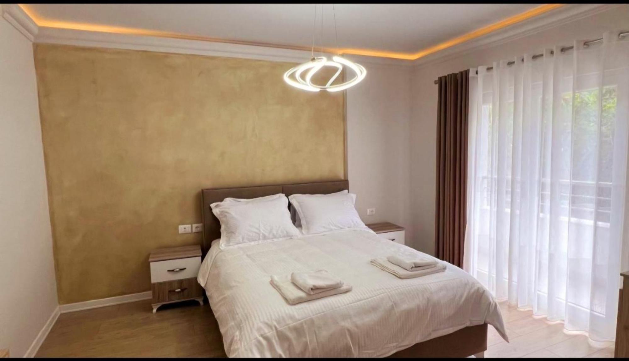 Hotel Demoli Pogradec Exterior foto