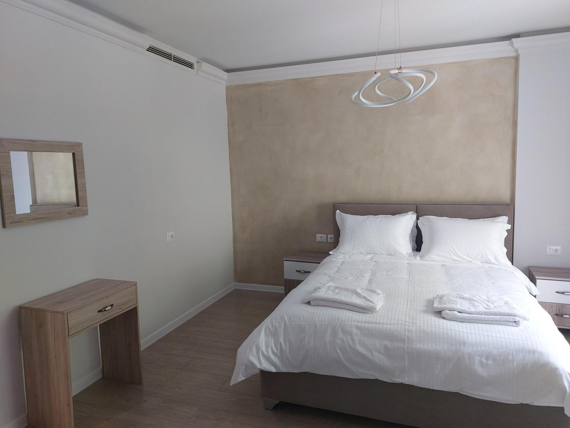 Hotel Demoli Pogradec Exterior foto